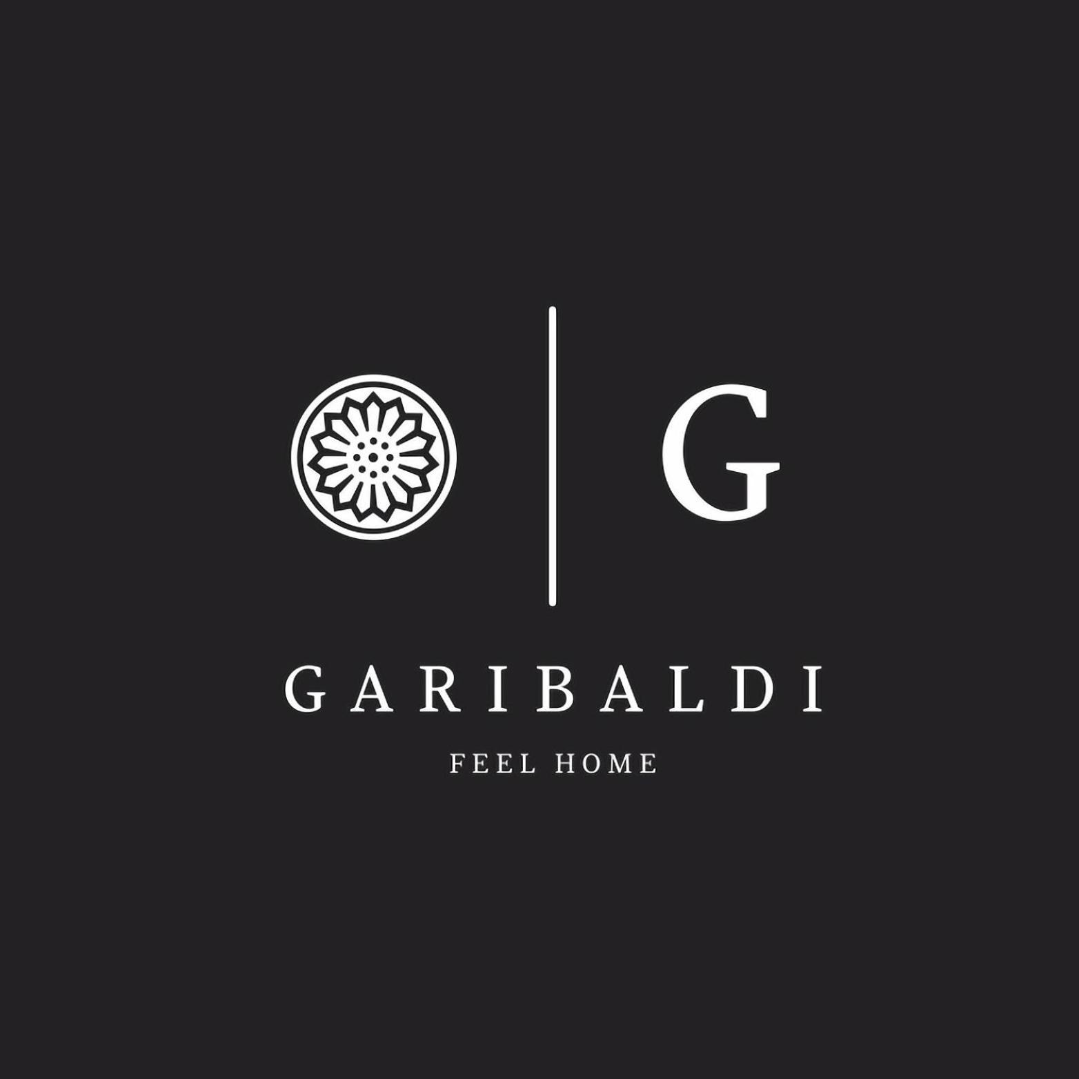 Garibaldi Apartment *